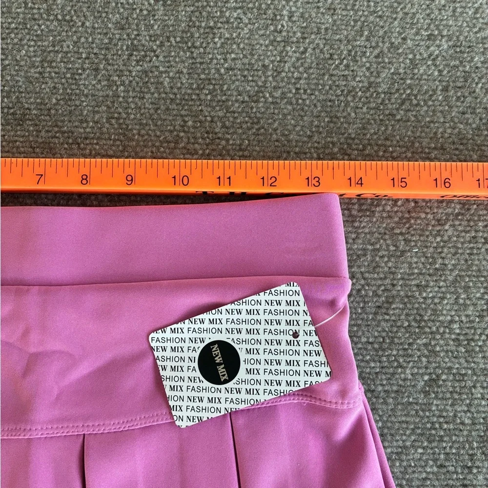 New Mix Pleated Pink Skort - Picture 6 of 7